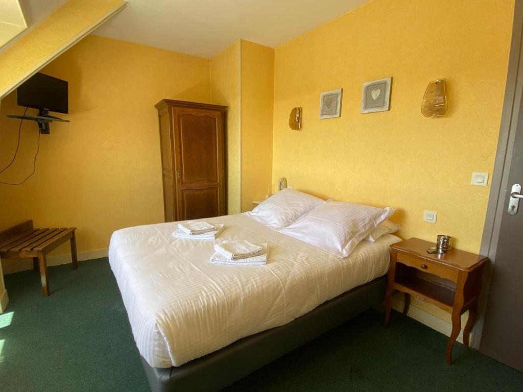 Hotel De La Poste ファレーズ エクステリア 写真